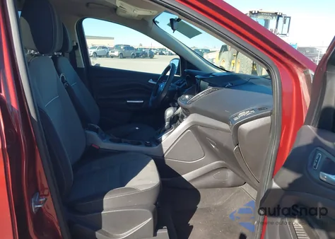 2014 Ford Escape Se z USA, uszkodzony, nr VIN 1FMCU0GX1EUB16288